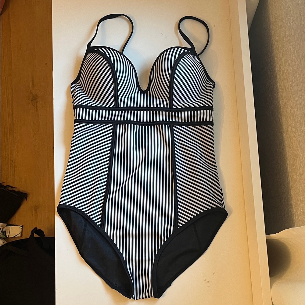 SPANX Black and White Striped One-Piece Swimsuit